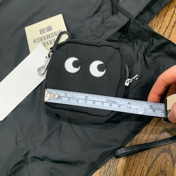 New Uniqlo x Anya Hindmarch Black Packable Bag - Picture 15 of 16